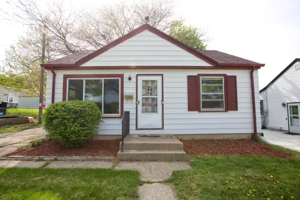 3559 S 1st Pl, Milwaukee, WI 53207
