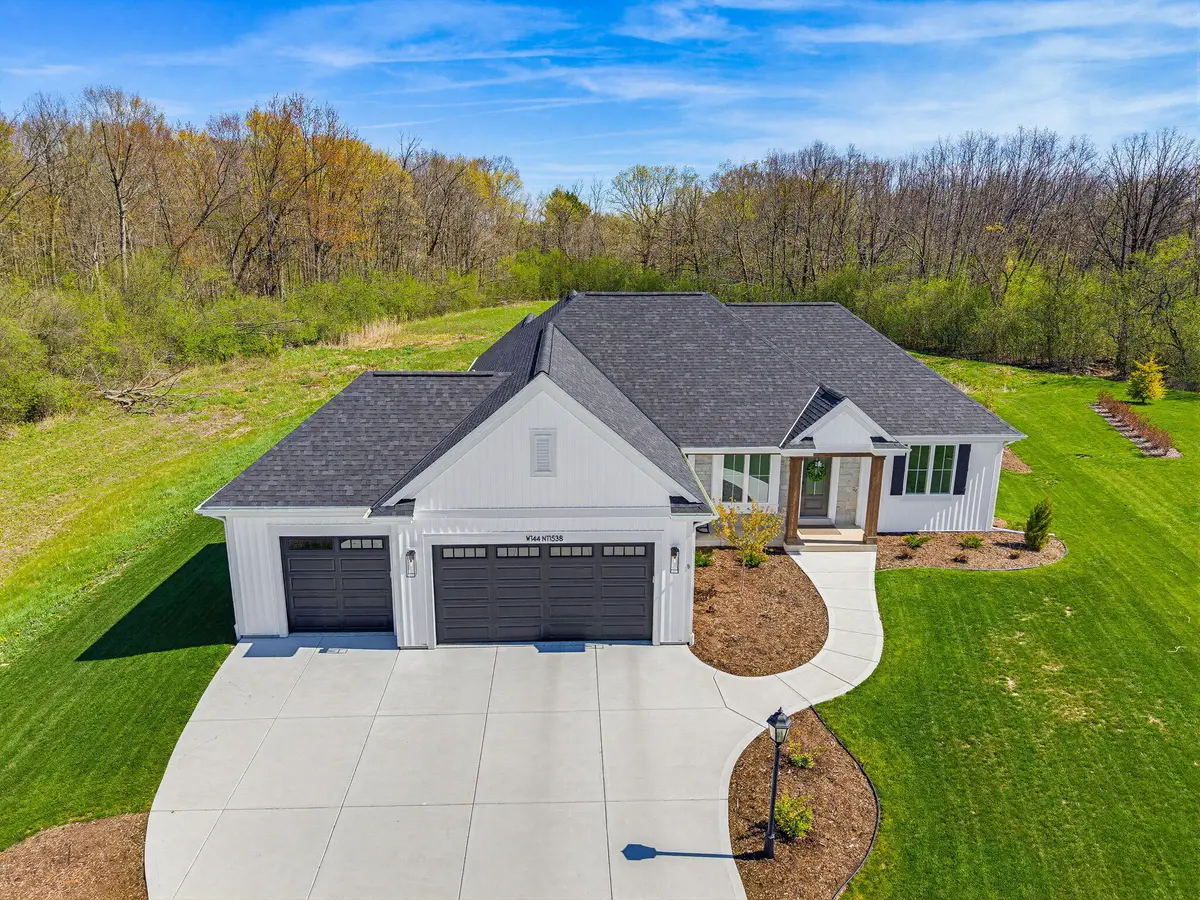 W144N11538 Wrenwood Dr, Germantown, WI 53022 - #1