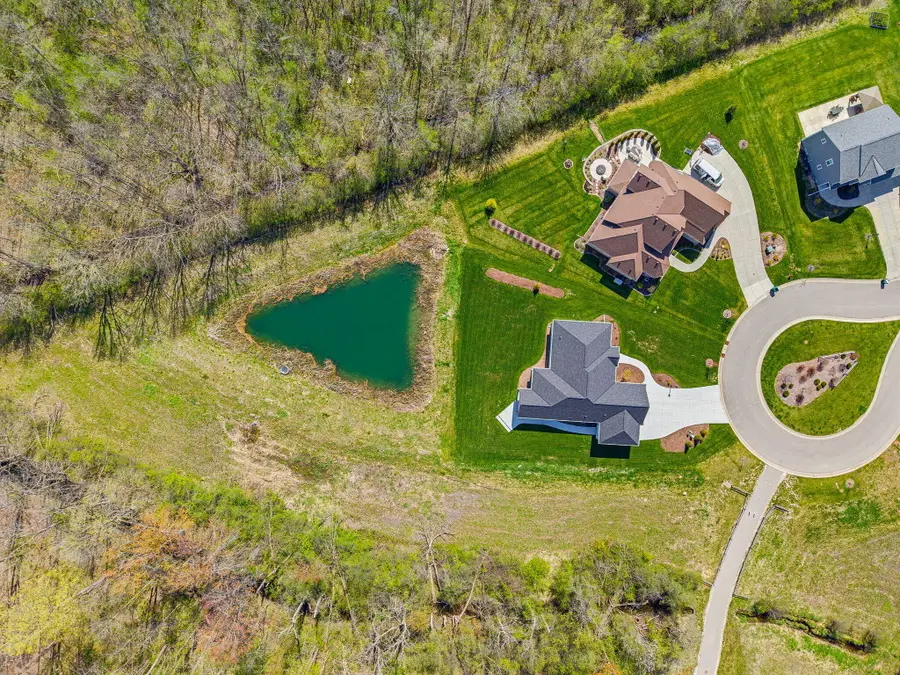 W144N11538 Wrenwood Dr, Germantown, WI 53022 - #3