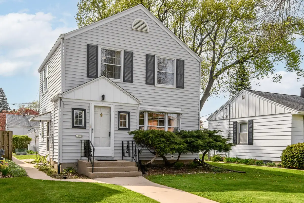 3705 S Herman St, Milwaukee, WI 53207 - #1