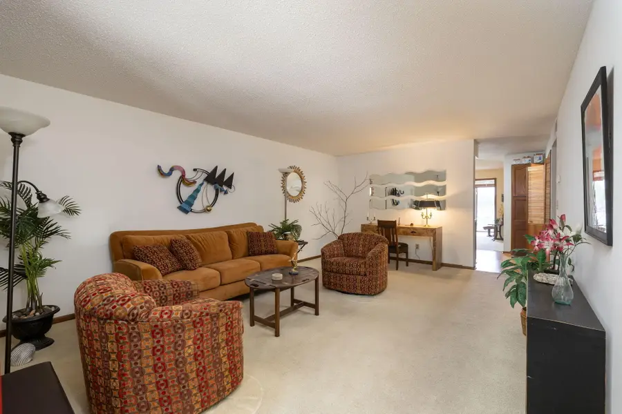 1341 Lauderdale Pl, Onalaska, WI 54650 - #2