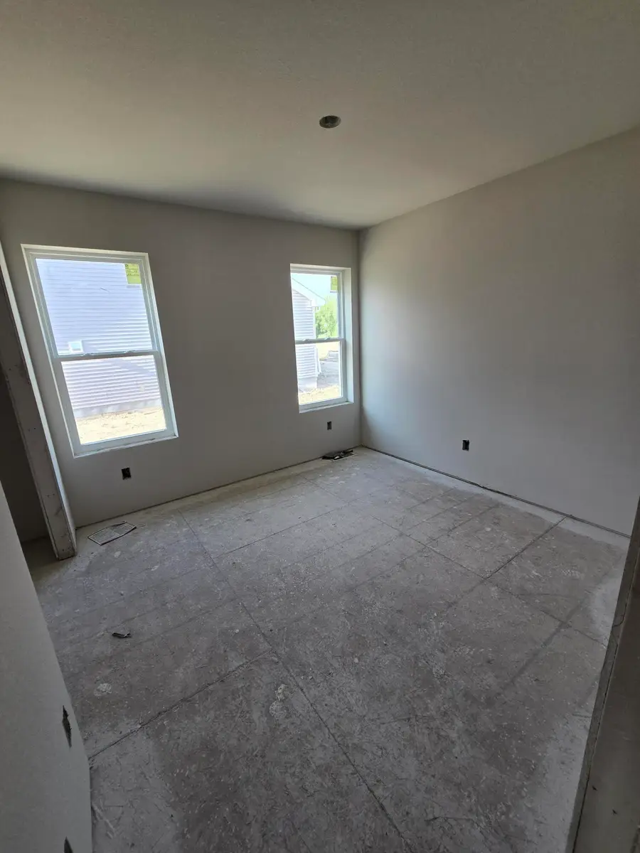 630 Harvest Ln, Hartford, WI 53027 - #3