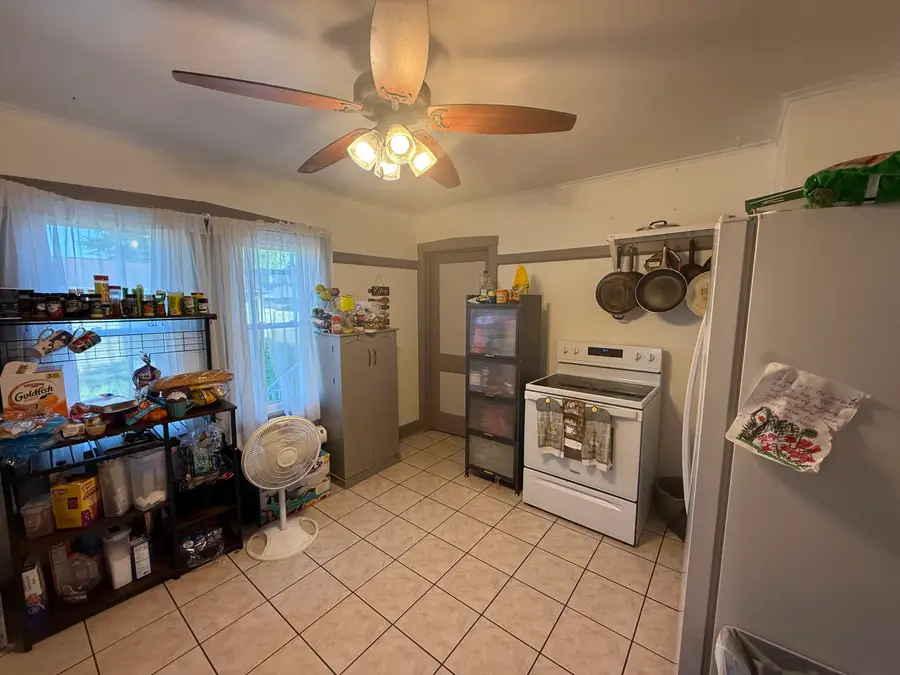 1345 Annie Ct, Sheboygan, WI 53083 - #3
