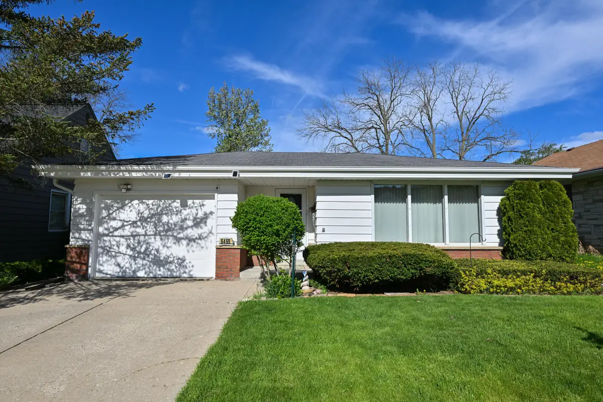6469 N Garden Grove Ln, Glendale, WI 53209 - #1