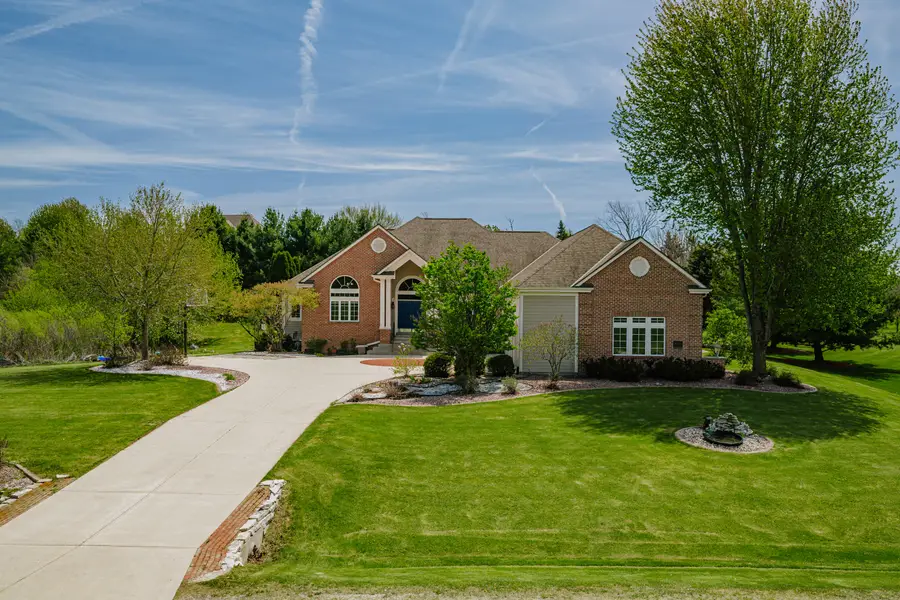 W251S5204 Poppy Fields Rd, Waukesha, WI 53189 - #3