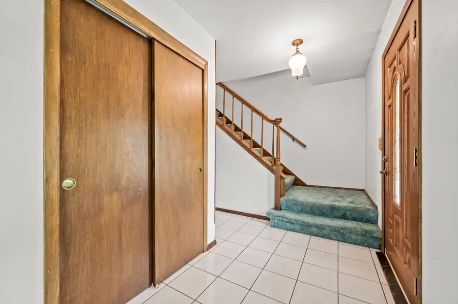 W256N5754 North Hill Dr, Lisbon, WI 53089 - #2