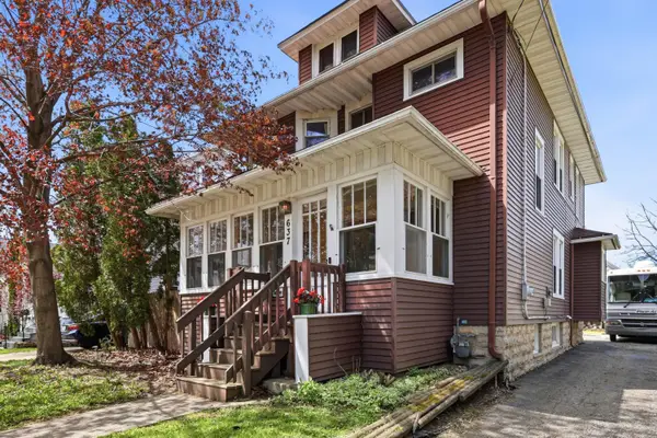 637 Bowen St, Oshkosh, WI 54901