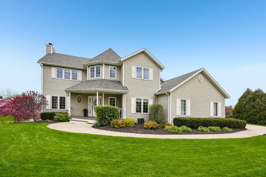 1209 Williams Dr, Mukwonago, WI 53149 - #2