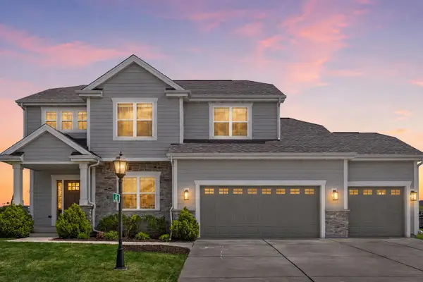 3108 Mineral Springs Blvd, Summit, WI 53066
