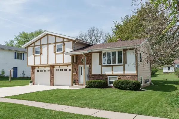 406 N Finch St, Horicon, WI 53032