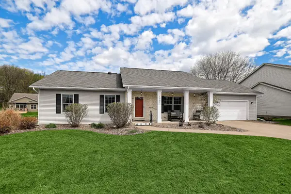 1907 Evenson Dr, Onalaska, WI 54650