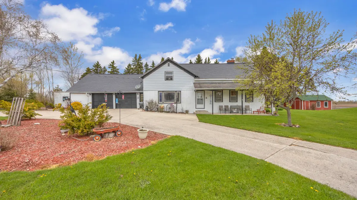 W2692 Woodland Rd, Sheboygan Falls, WI 53085 - #1