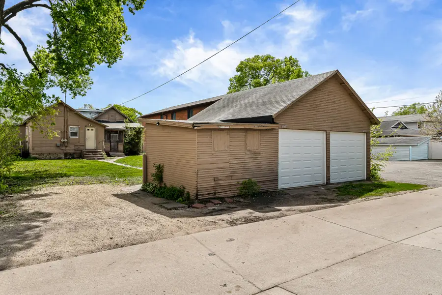 1433-1435 Caledonia St, La Crosse, WI 54603 - #3