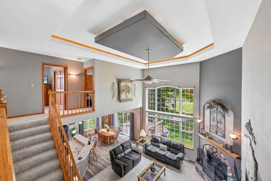 238 E Redding Cir, Belgium, WI 53004 - #3