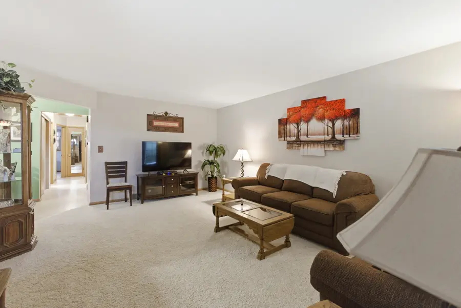 4961 S 24th St, Milwaukee, WI 53221 - #3
