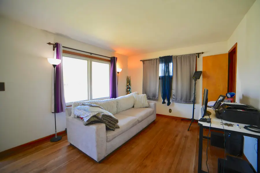 6301 N Joyce Ave, Milwaukee, WI 53225 - #2
