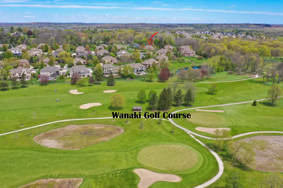 N52W21298 Golfview Ct, Menomonee Falls, WI 53051 - #3