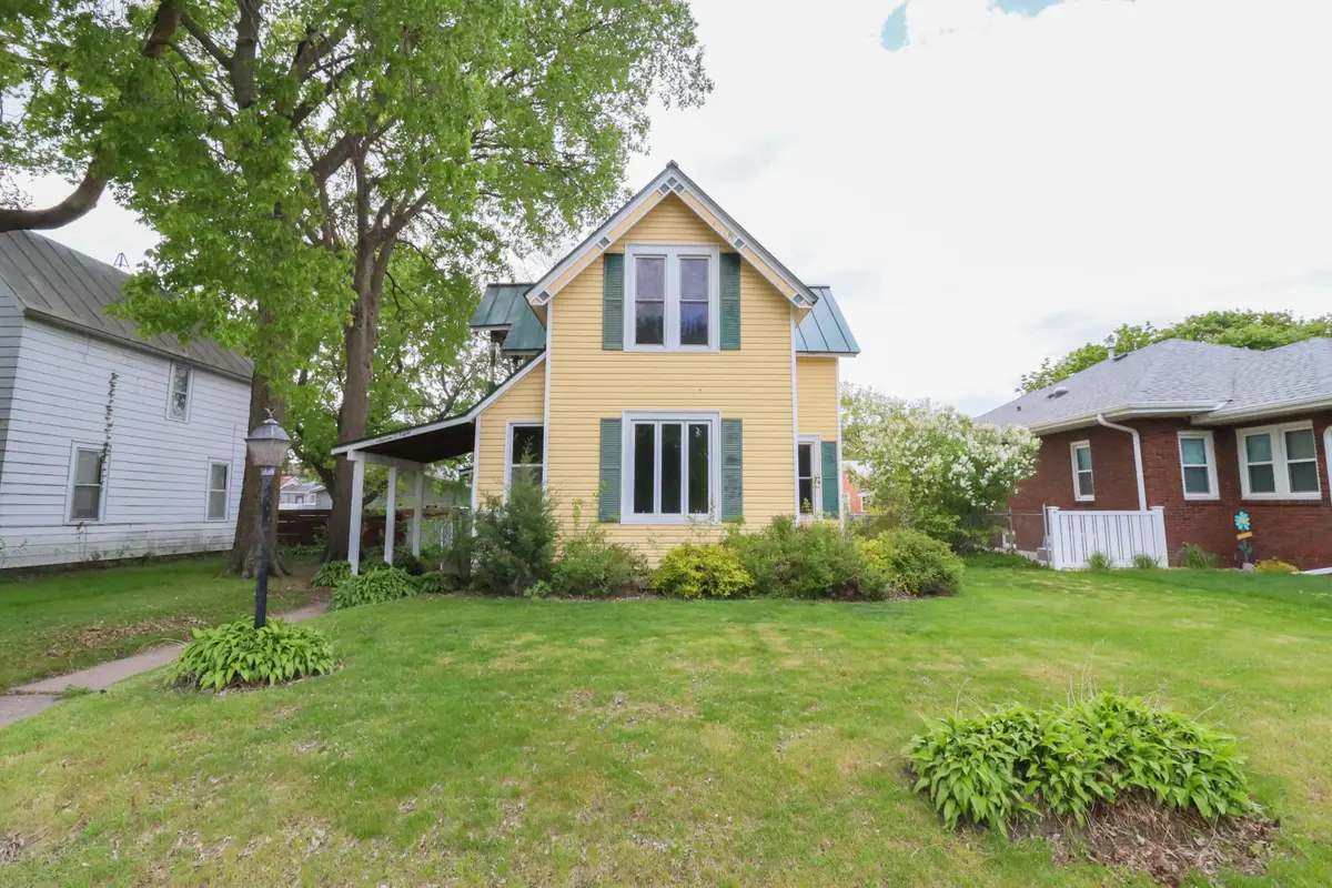 1608 West Ave S, La Crosse, WI 54601 - #1