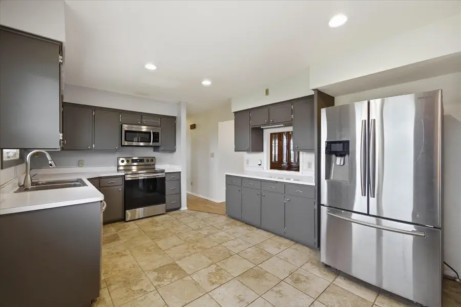 103 E Prospect St, Plymouth, WI 53073 - #3