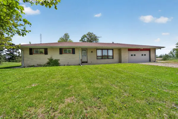 1169 Highway 120, Lyons, WI 53105
