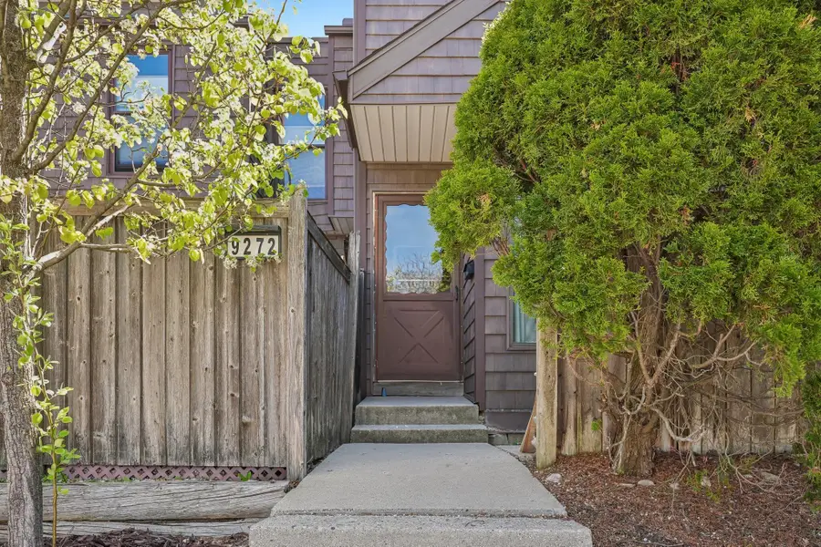 9272 N 70th St, Milwaukee, WI 53223 - #2