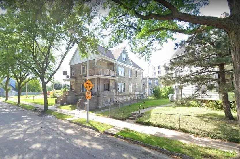 2139 N 18th St, Milwaukee, WI 53205 - #2