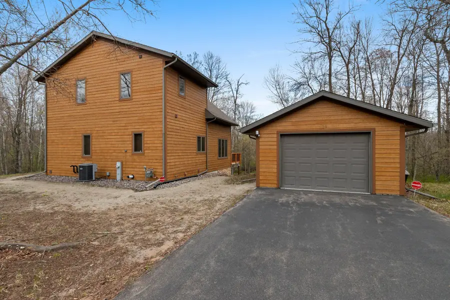 820 Kloppman St, Crivitz, WI 54114 - #3