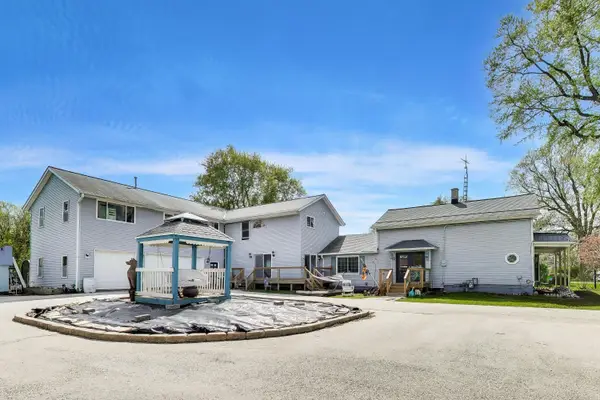 W2139 Highway 11, Spring Prairie, WI 53121