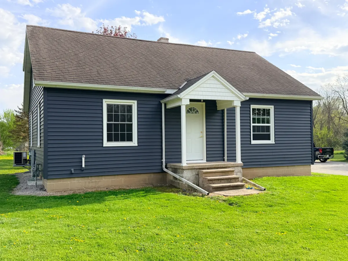N4310 County Rd R, Hustisford, WI 53034 - #1