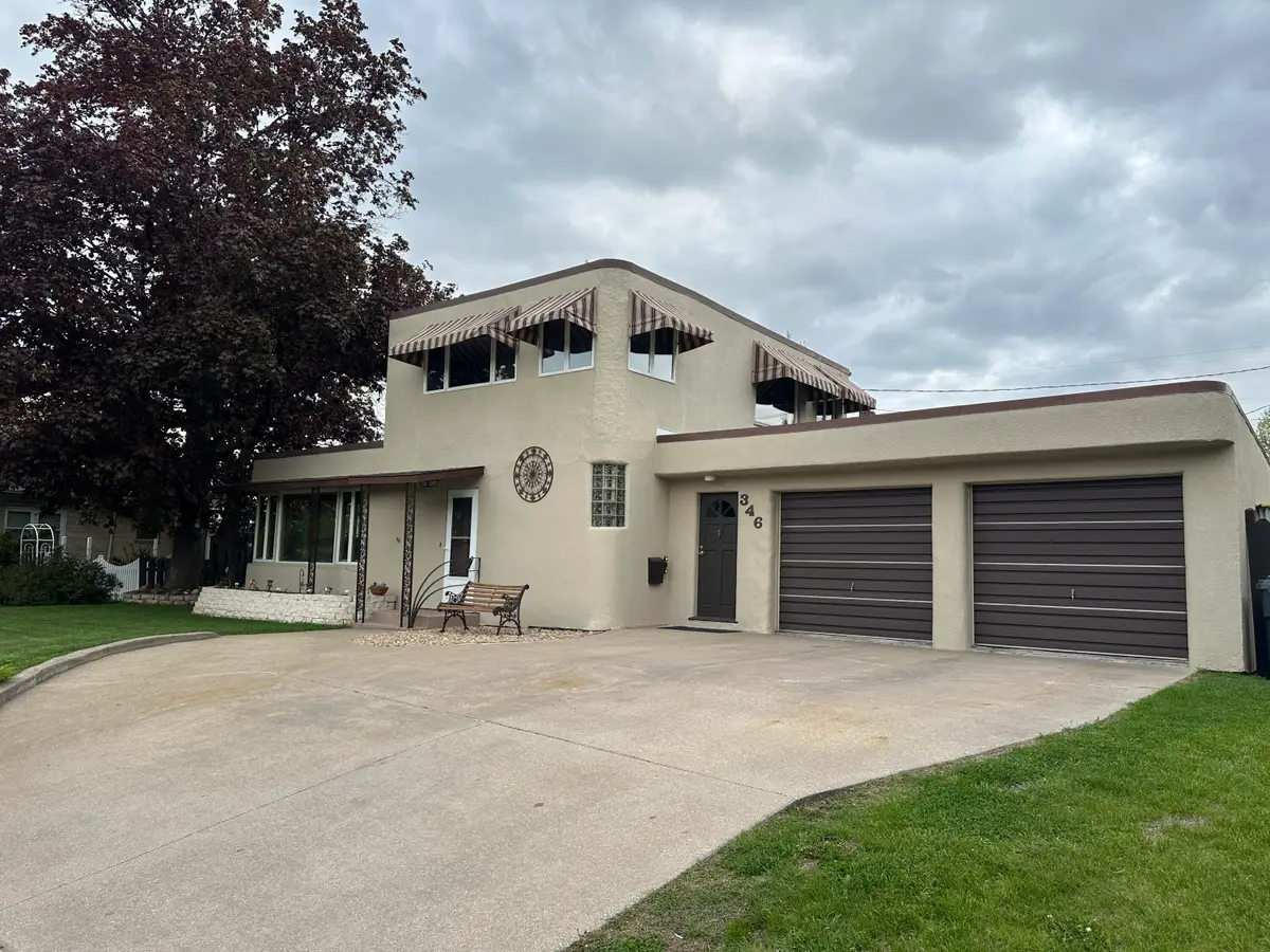 346 Losey Blvd S, La Crosse, WI 54601 - #1