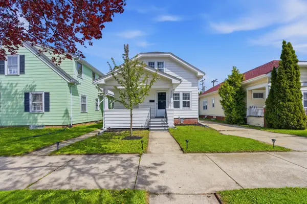 2061 Blake Ave, Racine, WI 53404