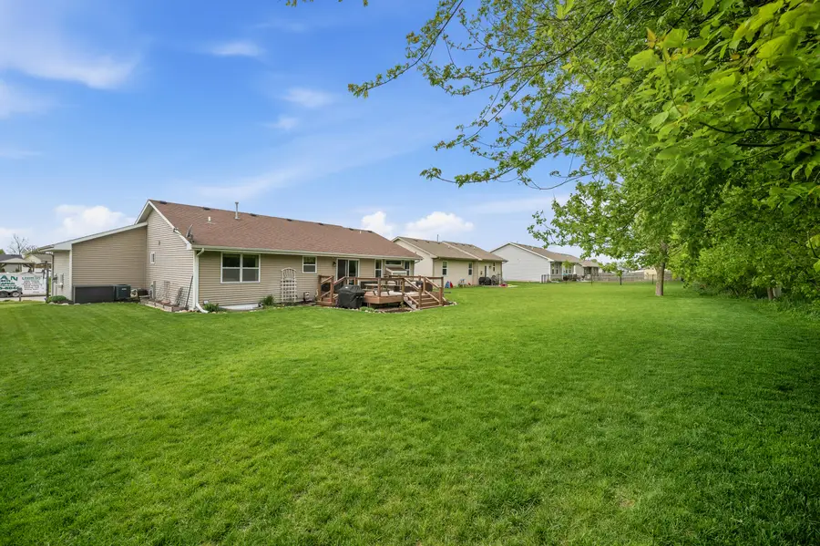 2912 Mccann Dr, Janesville, WI 53546 - #3