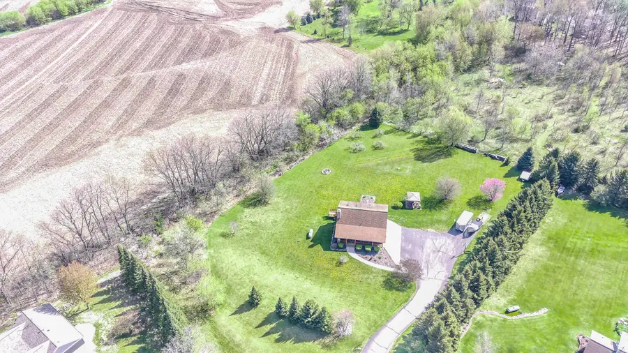 N773 Schultz Ln, Auburn, WI 53010 - #2