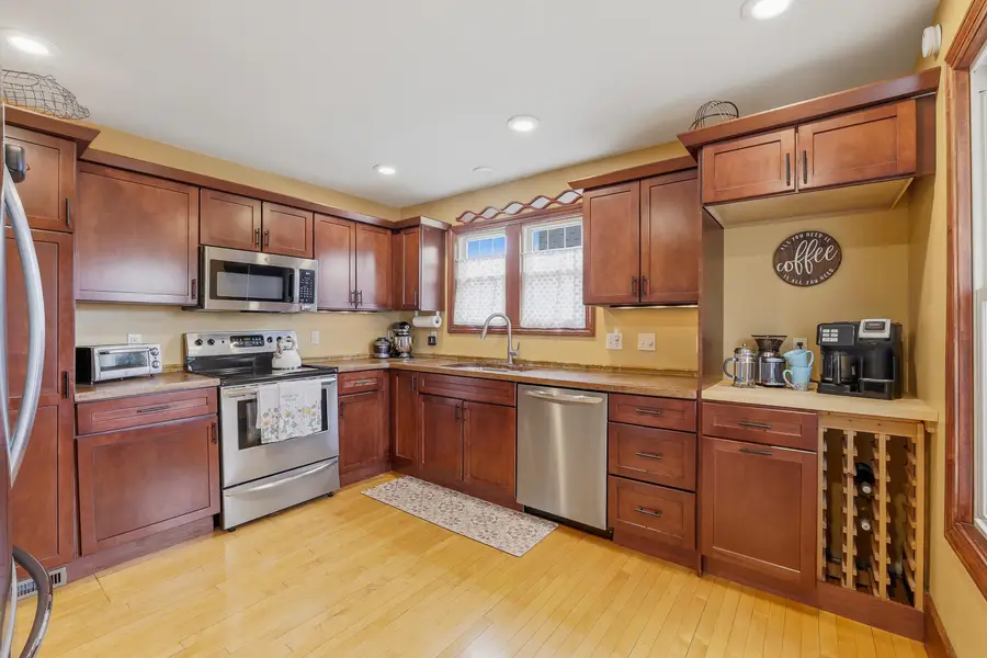 110 Hein Ave, Plymouth, WI 53073 - #2
