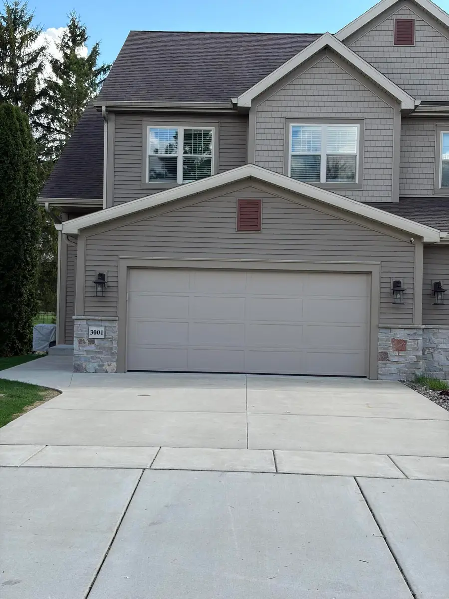 3001 Graydon Ave, East Troy, WI 53120 - #3