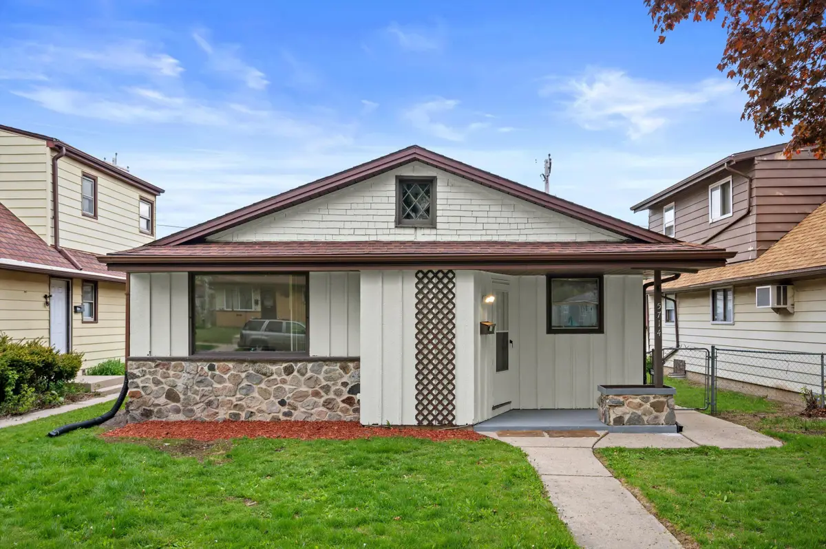 5714 N 98th St, Milwaukee, WI 53225 - #1