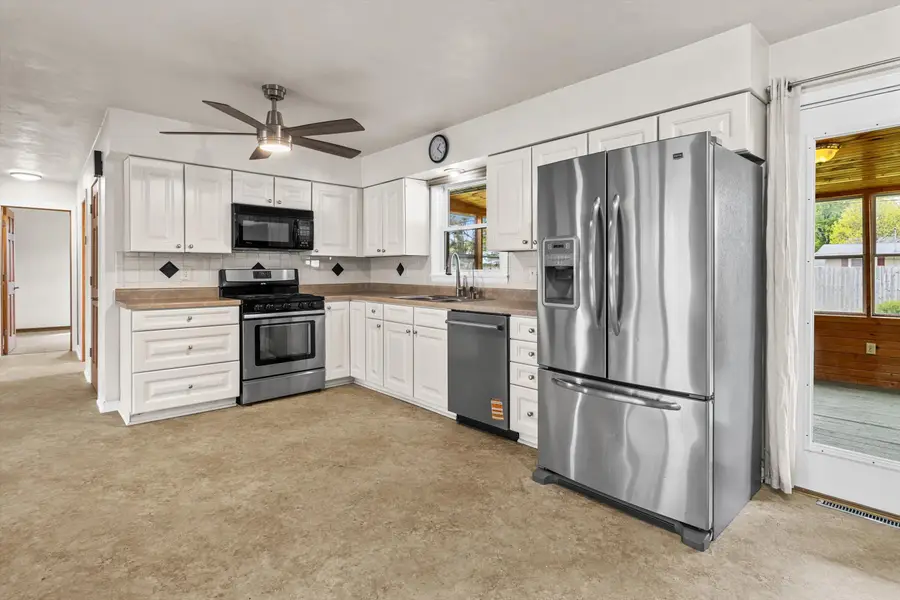 2286 Wood Dr, Beloit, WI 53511 - #2