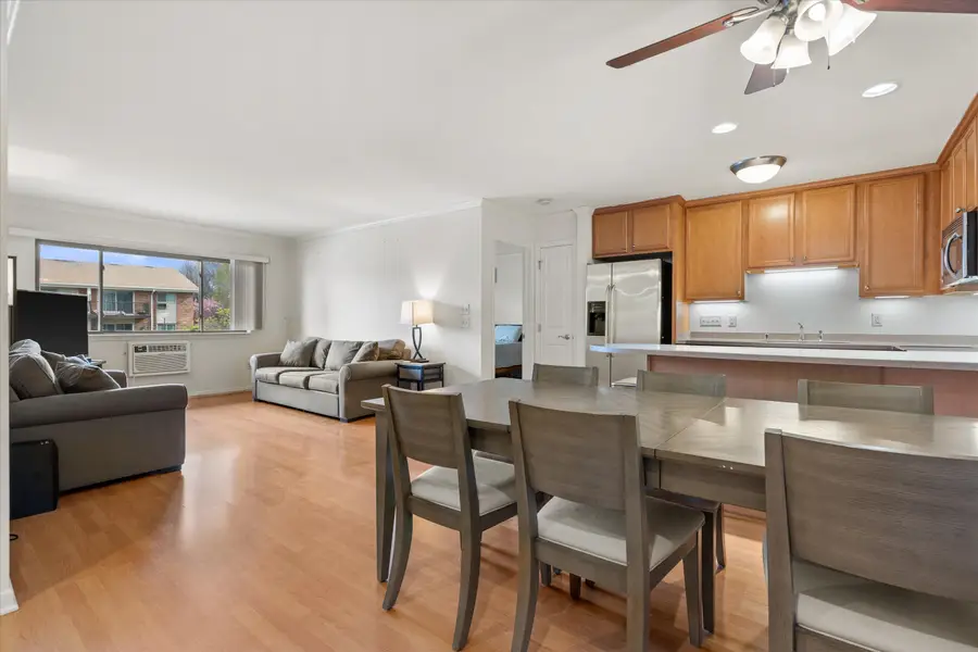 1108 N Milwaukee St, Milwaukee, WI 53202 - #2