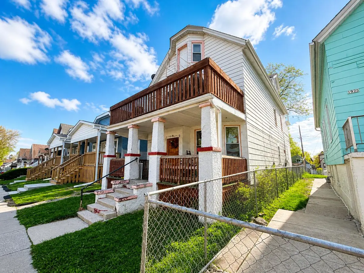1929 S 23rd St, Milwaukee, WI 53204 - #1
