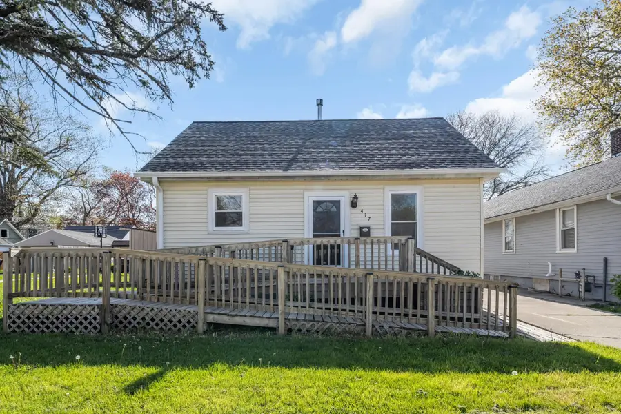 417 Island Ave Ave, Racine, WI 53405 - #2