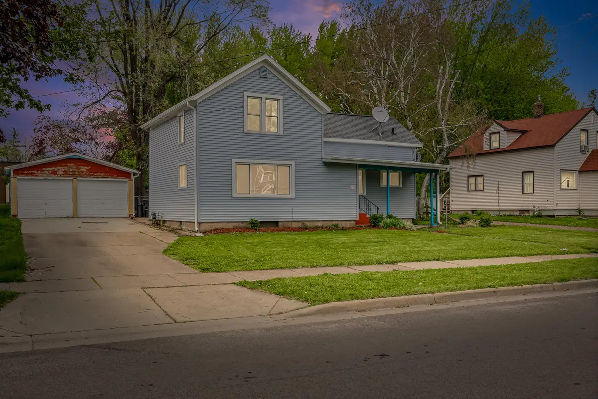 702 Central Ave, Sparta, WI 54656 - #1