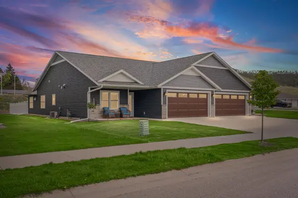 6225 River Run Rd, La Crosse, WI 54601