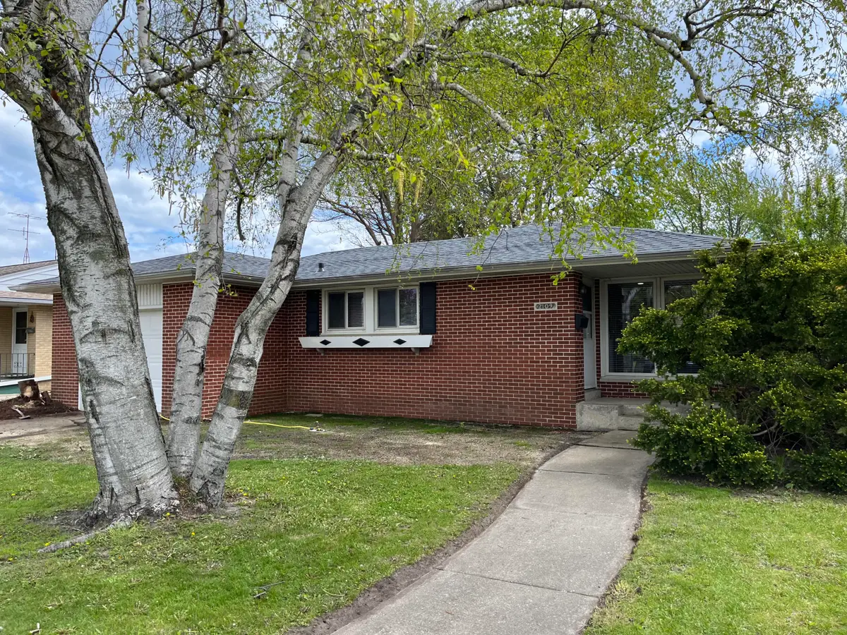2109 87th Pl, Kenosha, WI 53143 - #1