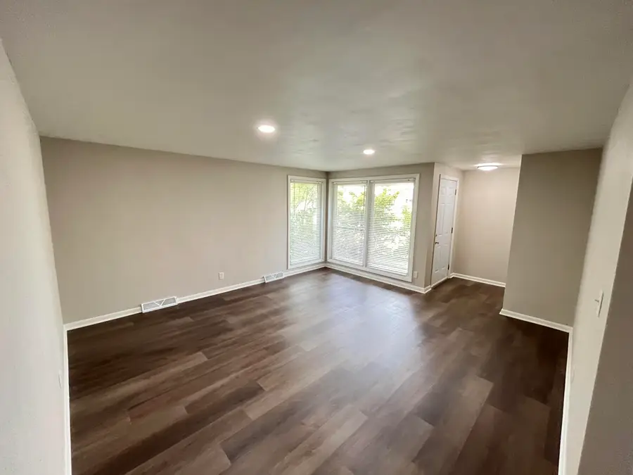2109 87th Pl, Kenosha, WI 53143 - #2