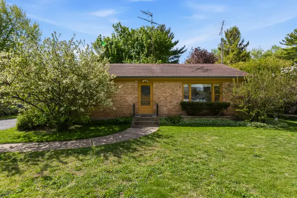 409 Breezy St, Delavan, WI 53115