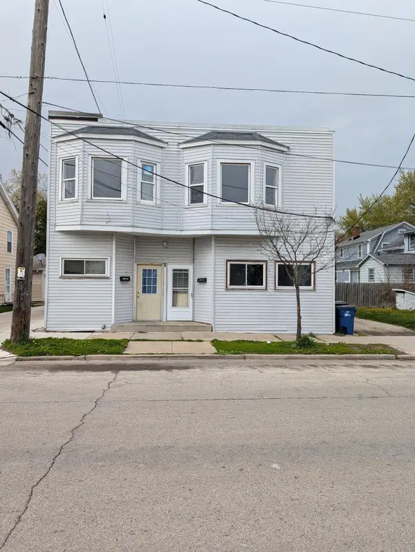 3010 17th St, Racine, WI 53405