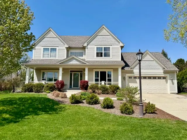 W244N5731 Falcon Dr, Sussex, WI 53089 - #1