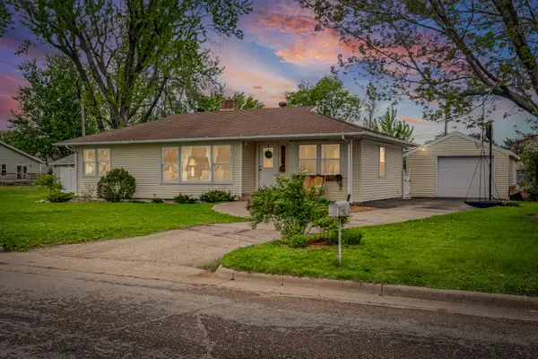 3008 26th St S, La Crosse, WI 54601
