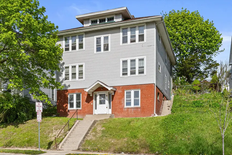 2016 Kinzie Ave, Racine, WI 53405 - #2
