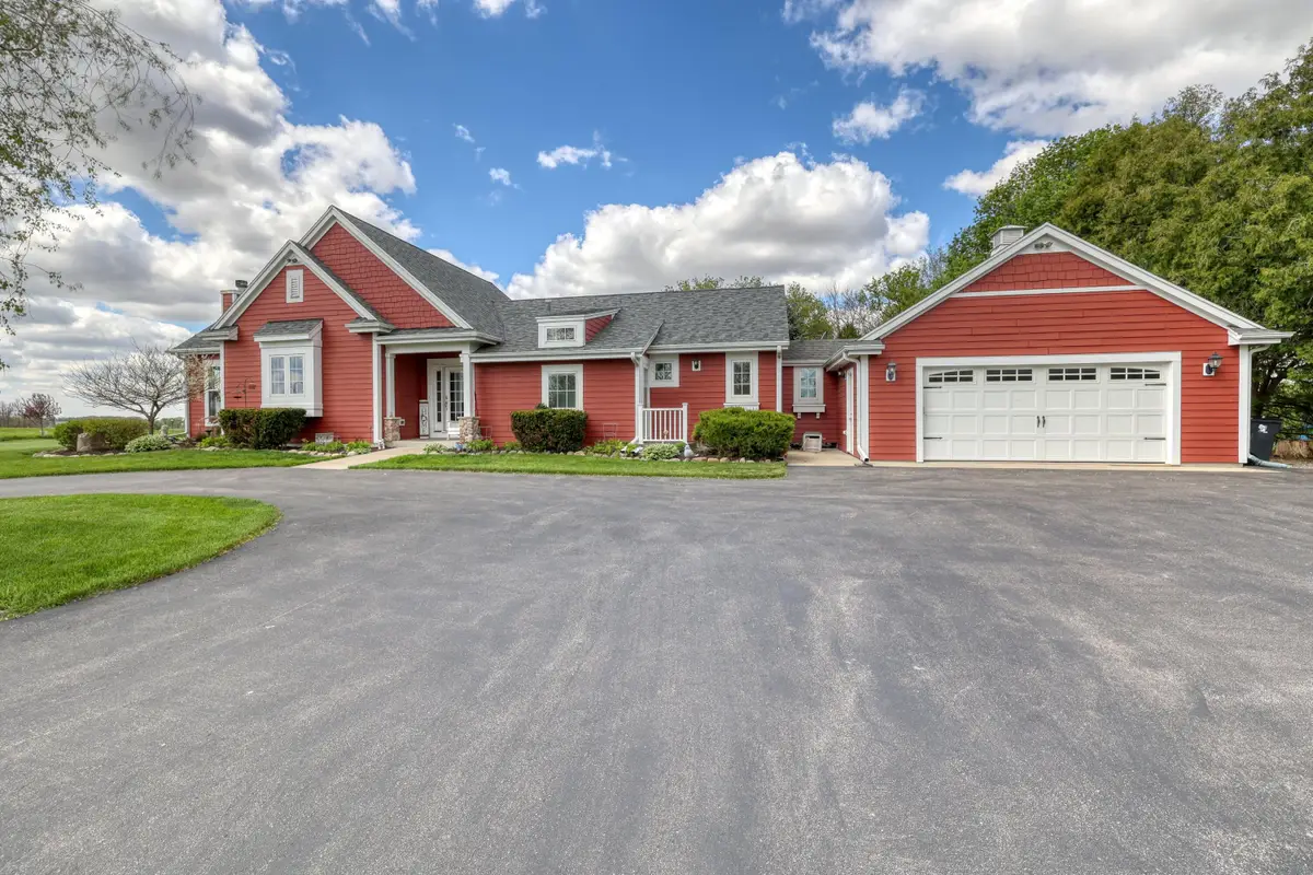 N2901 Crossbill Rd, Lowell, WI 53579 - #1